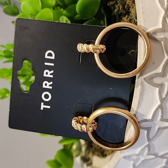 Torrid - Double Hoop Earring in Gold​​​​ - Picture 2 of 7